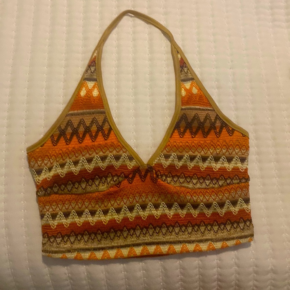 Cute small top. Perfect for summer/autumn.